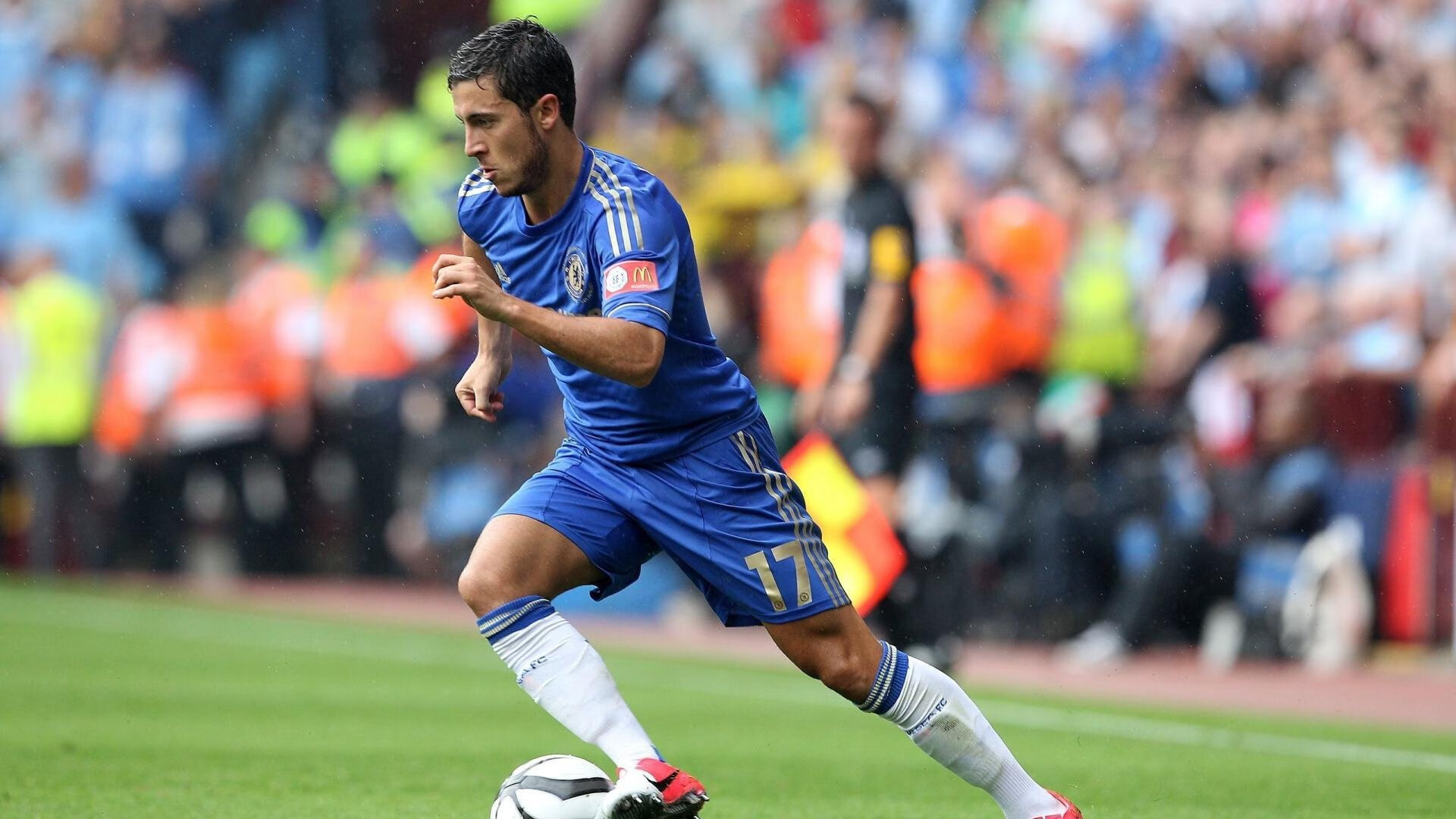 爱游戏资讯-苏炳添分析起跑技术变化背后原因,苏炳添的起跑技术